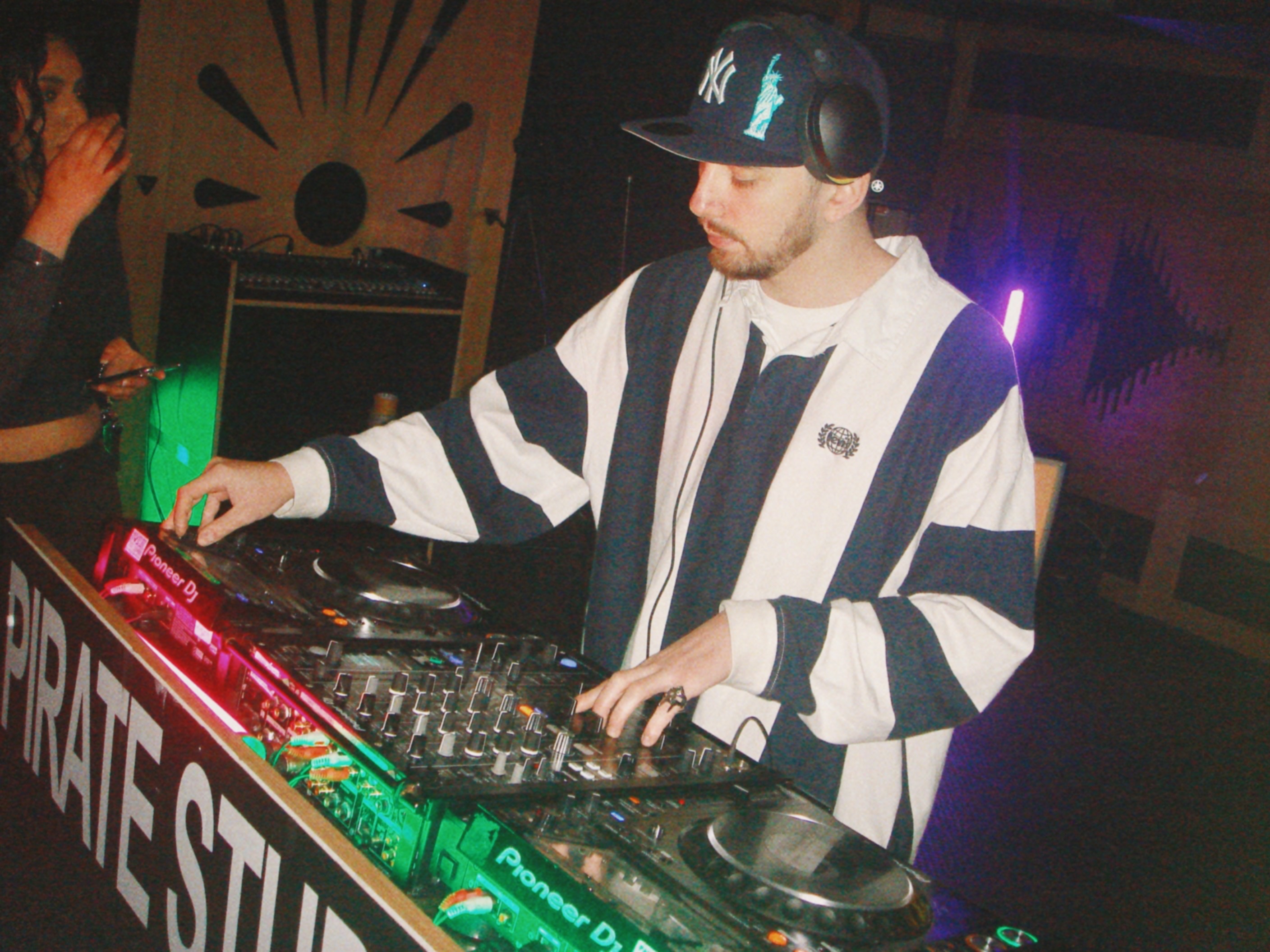 Alex Naz event photo